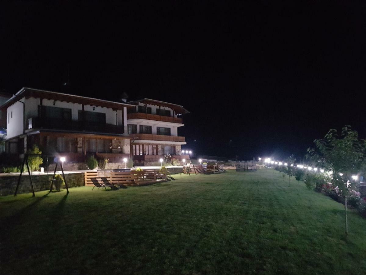 Къщи За Гости Башеви Sarnitsa Dış mekan fotoğraf